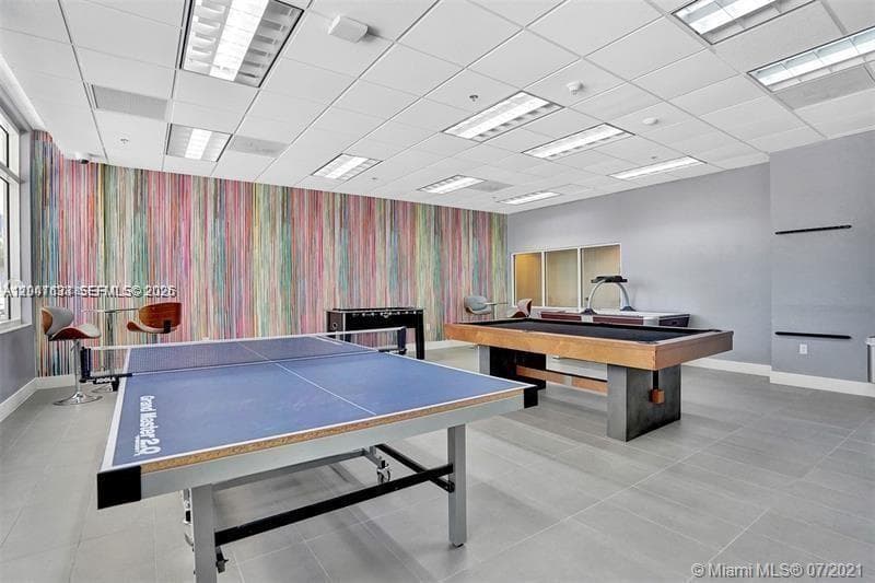 1200 Brickell Bay Dr # 1907, Miami FL 33131 — 42