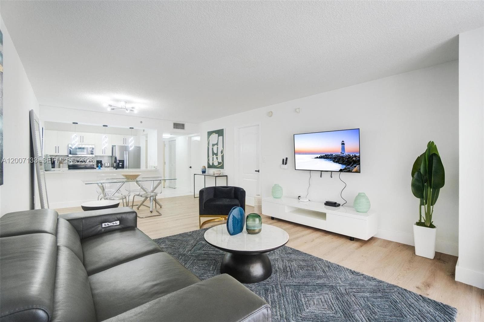 1200 Brickell Bay Dr # 1907, Miami FL 33131 — 16
