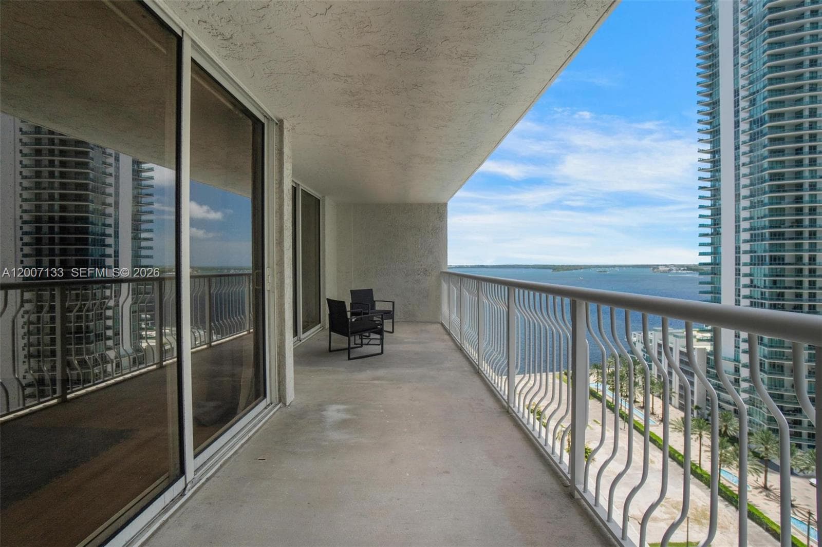 1200 Brickell Bay Dr # 1907, Miami FL 33131 — 34