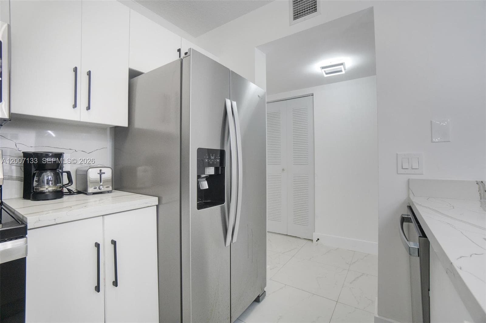 1200 Brickell Bay Dr # 1907, Miami FL 33131 — 10