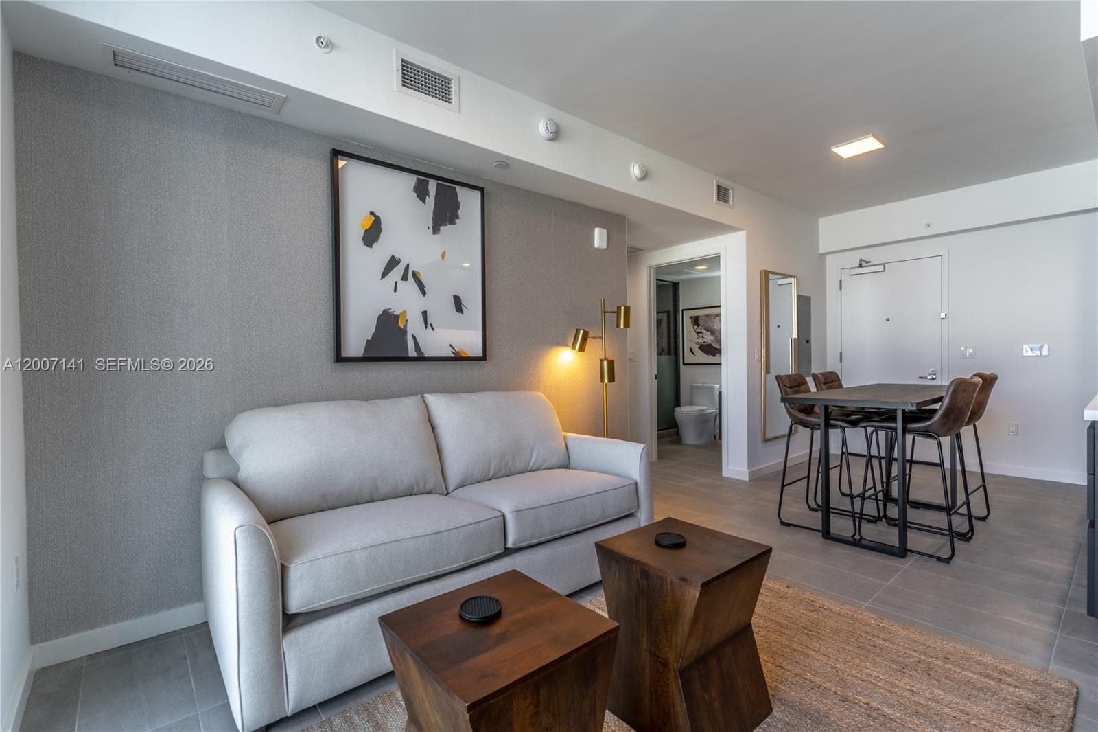 227 NE 2nd St # 2004, Miami FL 33132 — 14