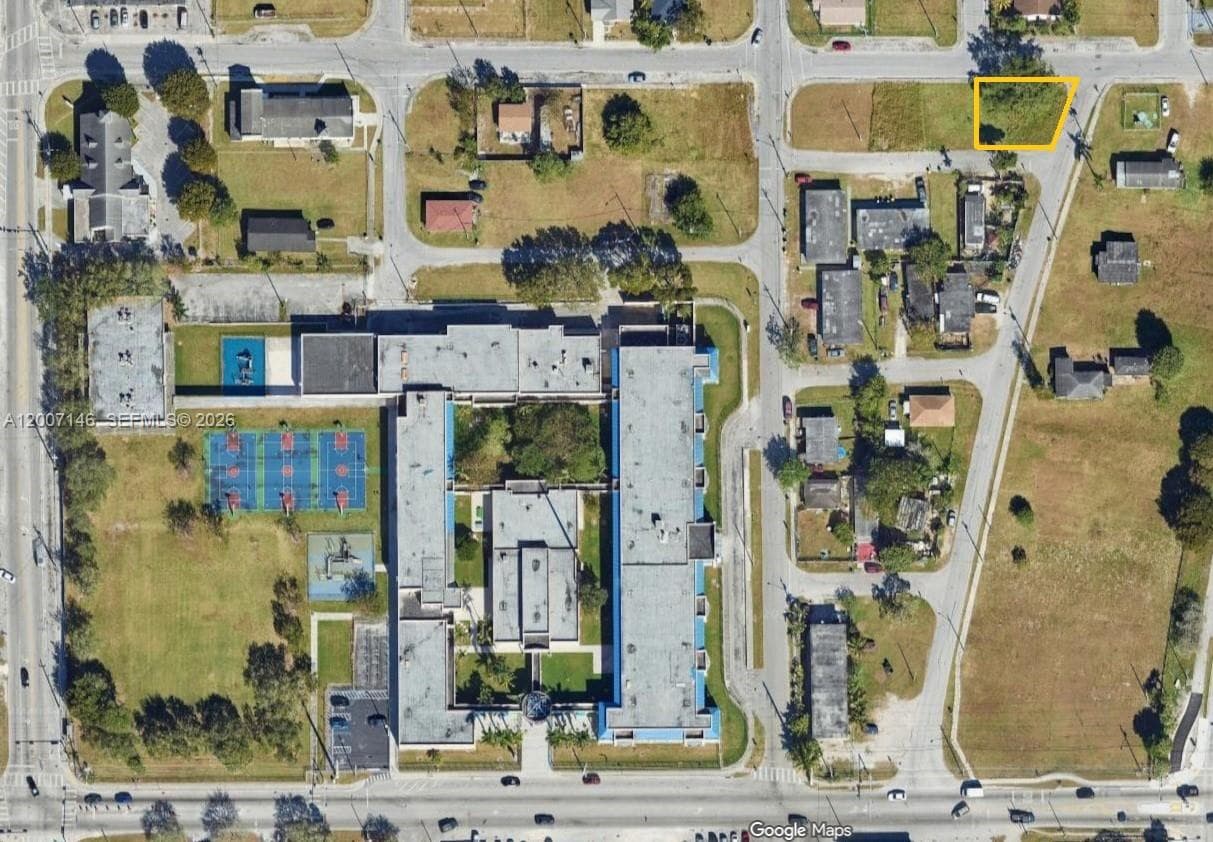 300 SW 6 Street, Homestead FL 33030 — 1