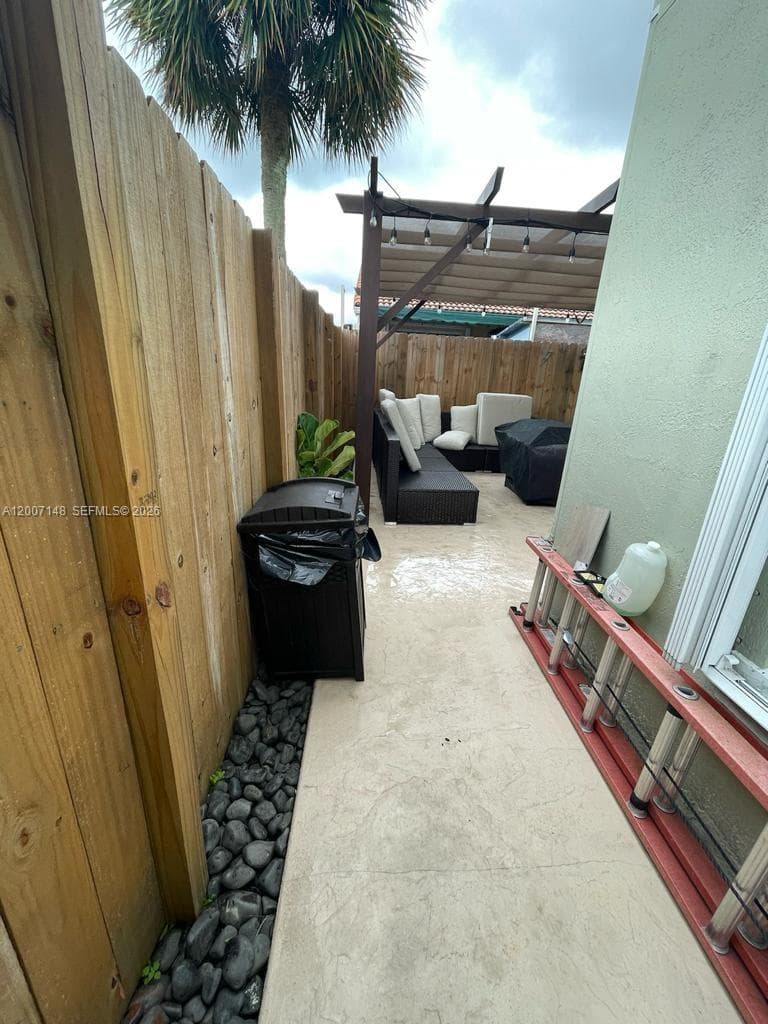 1149 NW 126th Pl # 0, Miami FL 33182 — 42
