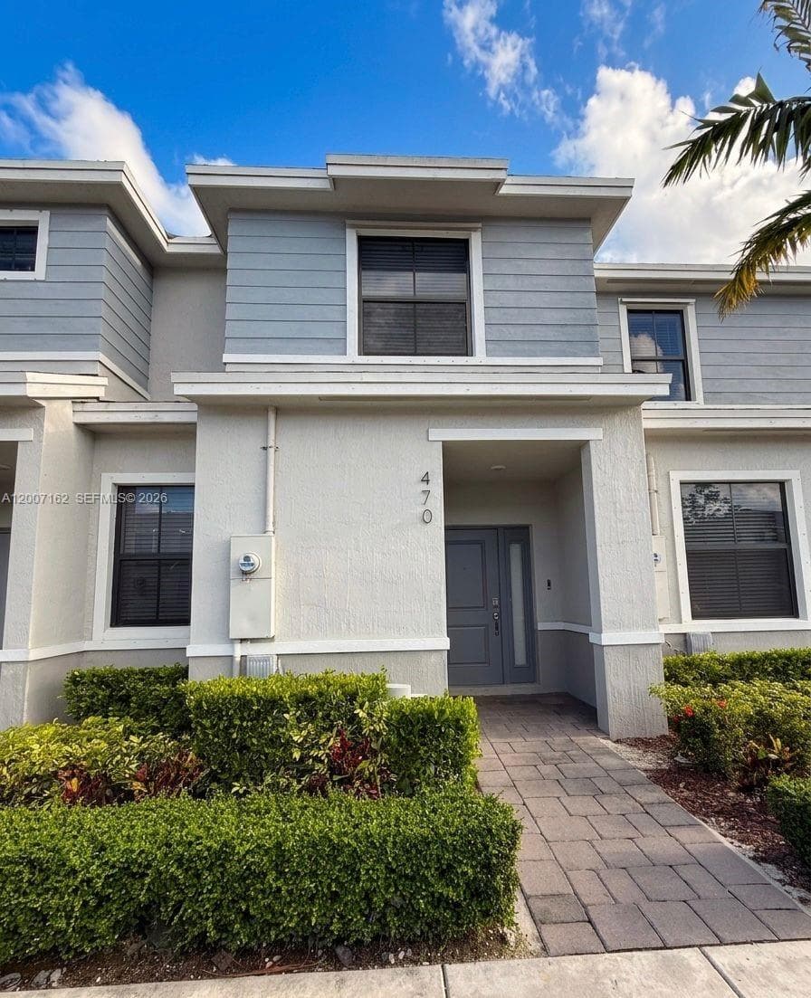470 NE 12th St, Florida City FL 33034 — 1