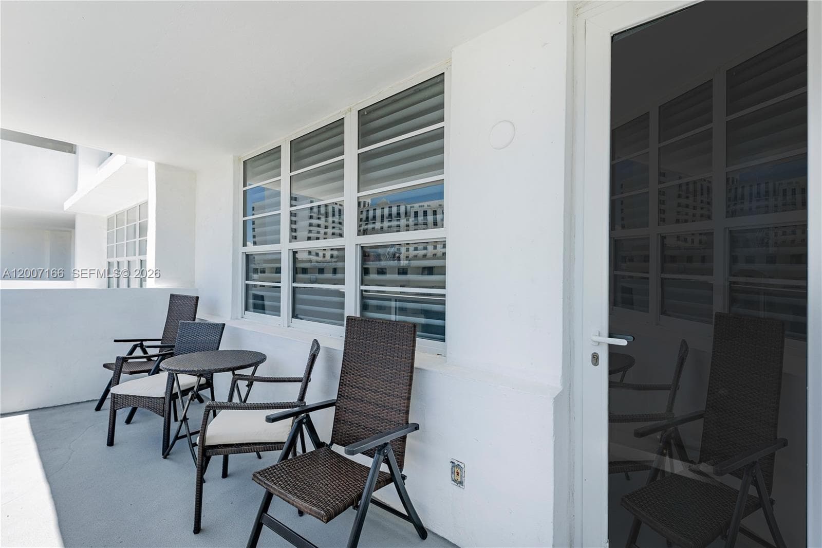 100 LINCOLN RD # 944, Miami Beach FL 33139 — 24
