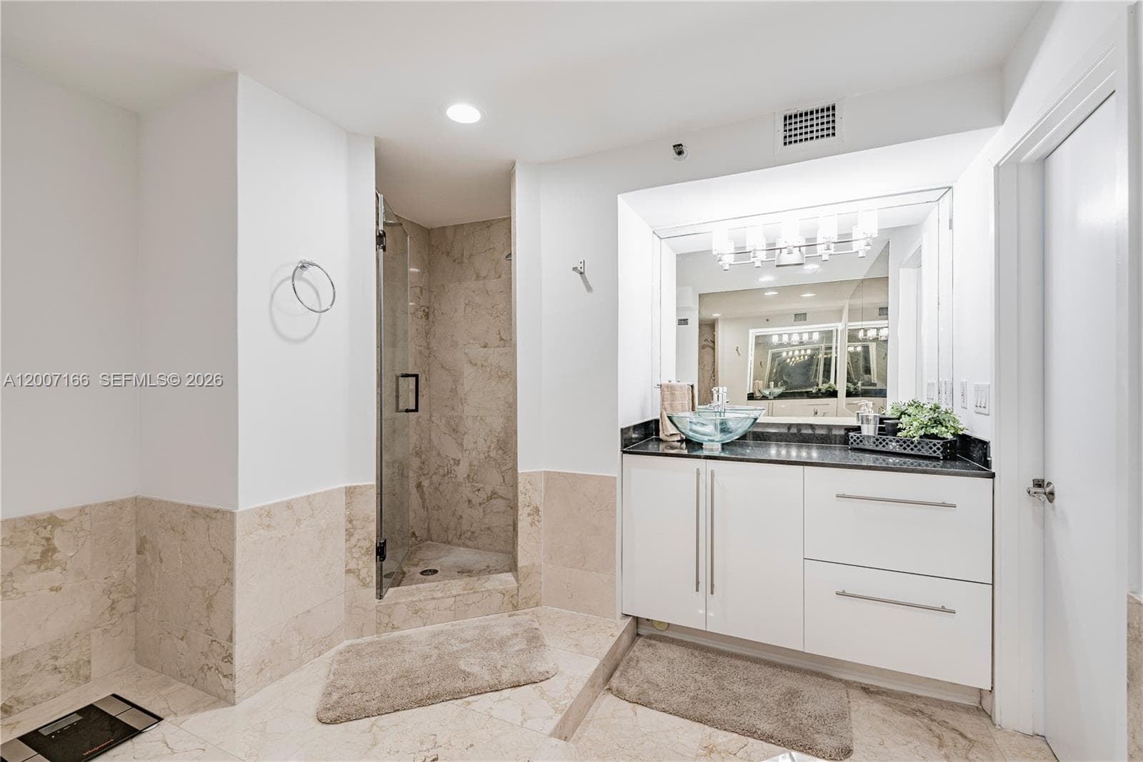 100 LINCOLN RD # 944, Miami Beach FL 33139 — 19