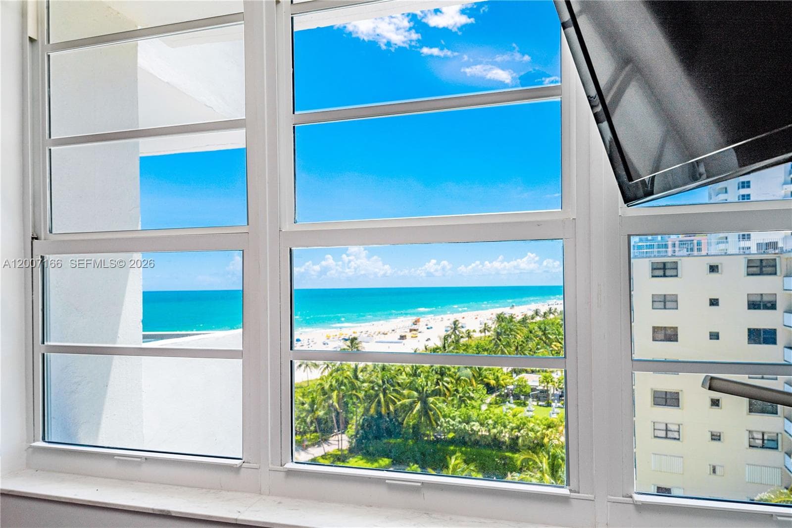 100 LINCOLN RD # 944, Miami Beach FL 33139 — 21