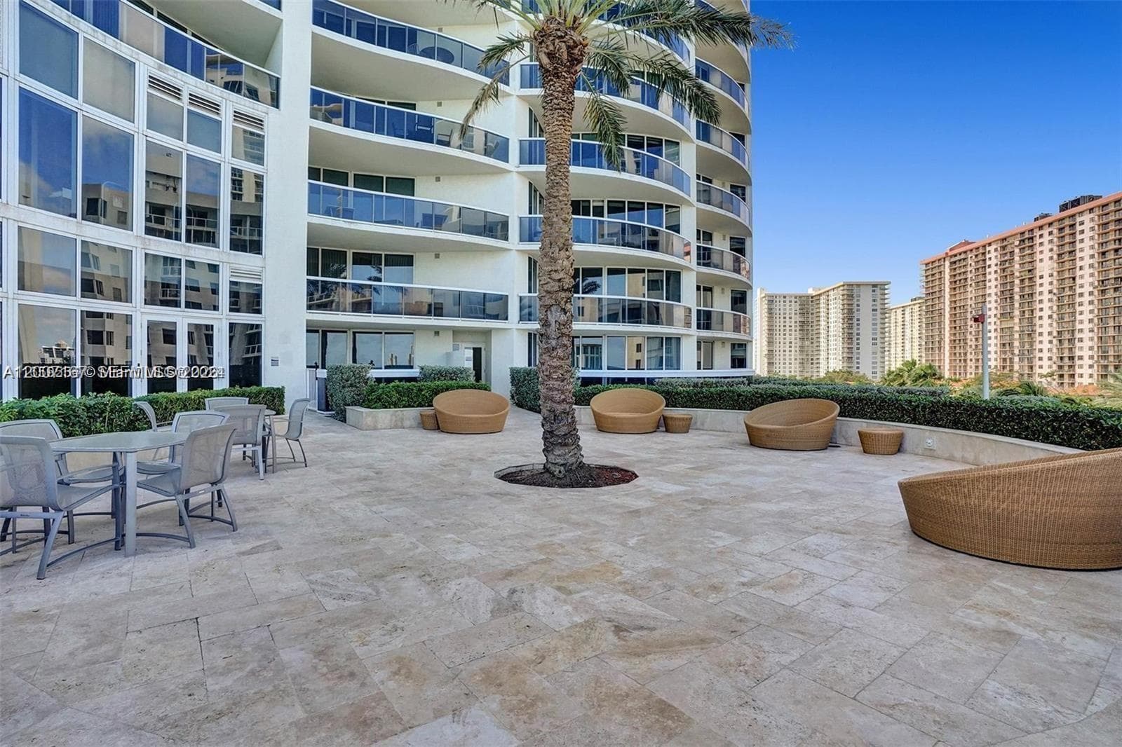 17201 Collins Ave # 2305, Sunny Isles Beach FL 33160 — 34
