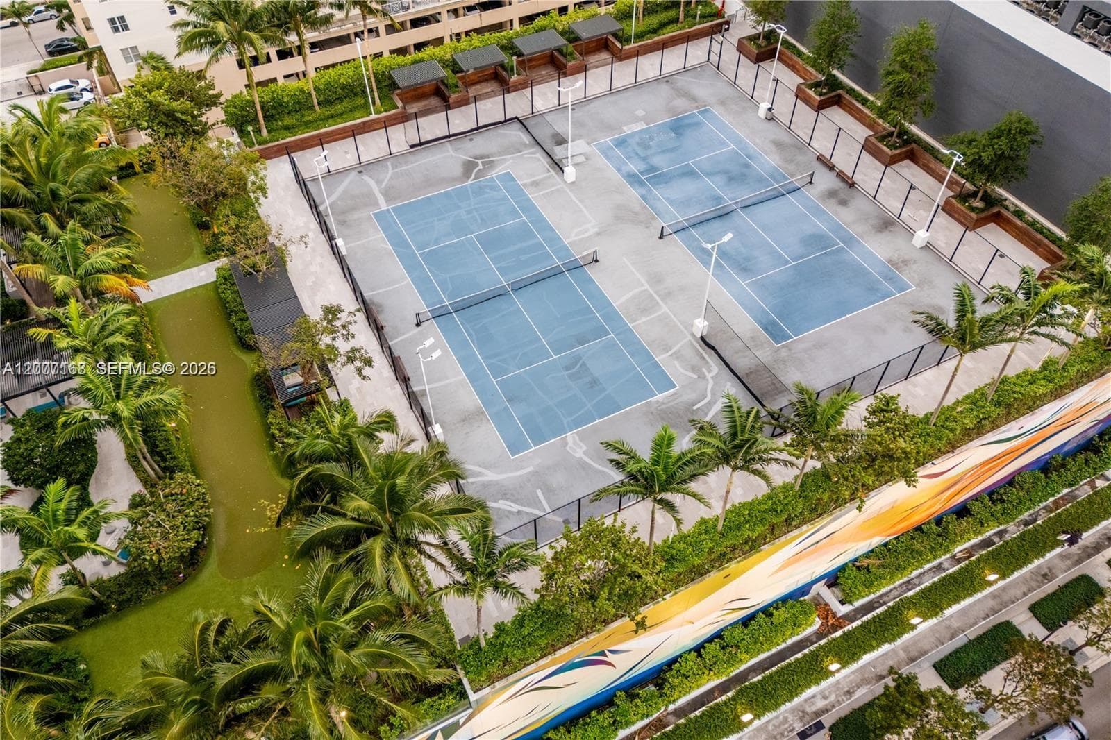 480 NE 31st St # 2405, Miami FL 33137 — 51