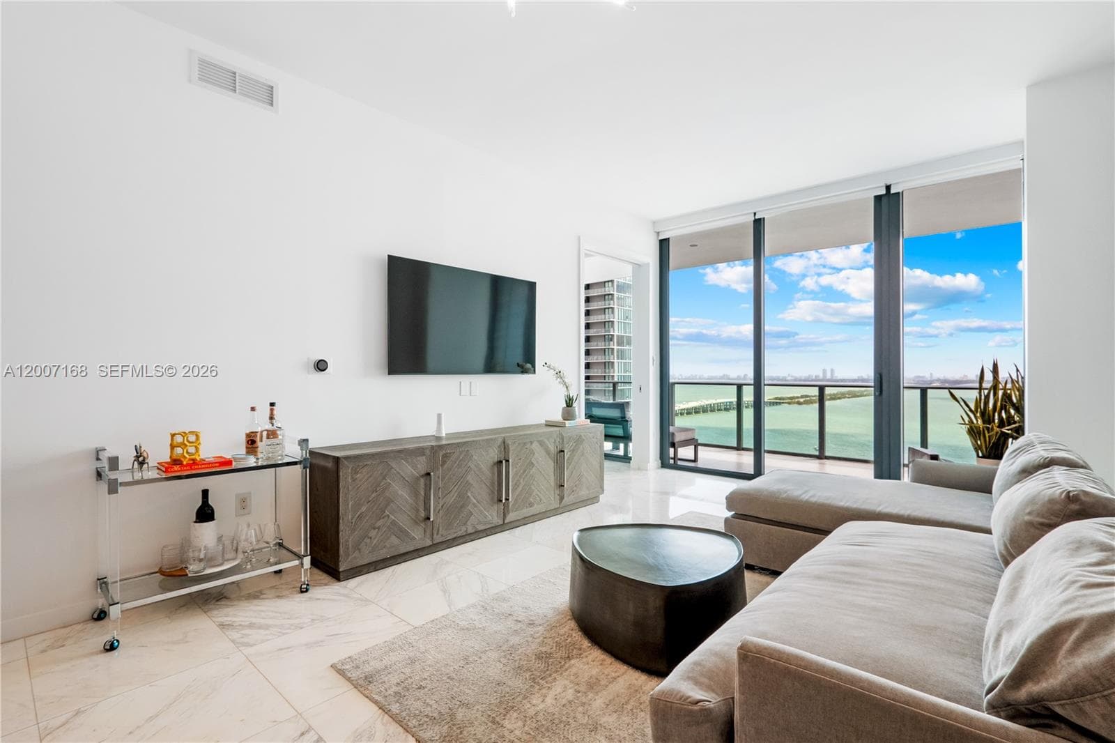 480 NE 31st St # 2405, Miami FL 33137 — 4