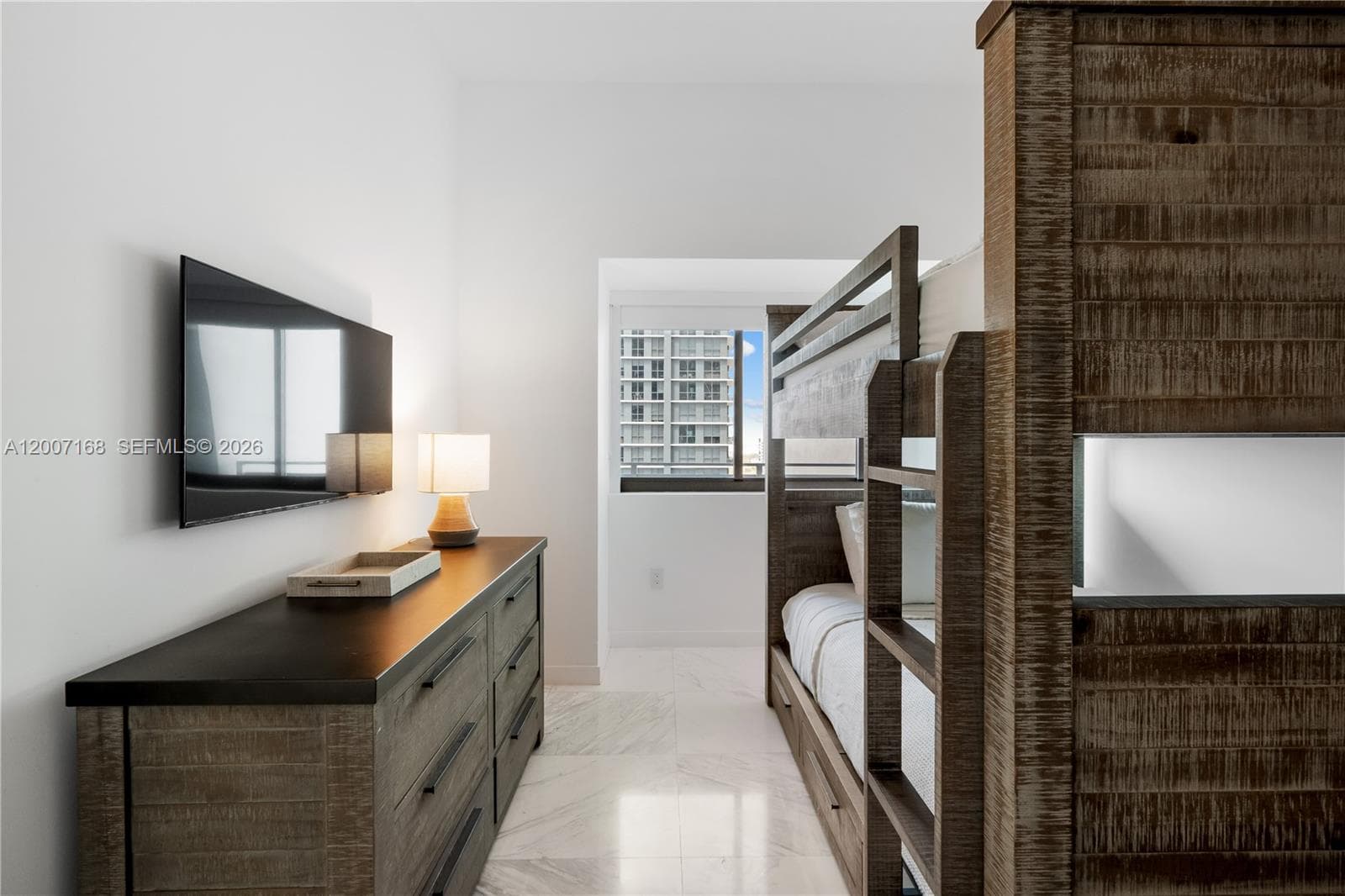 480 NE 31st St # 2405, Miami FL 33137 — 25