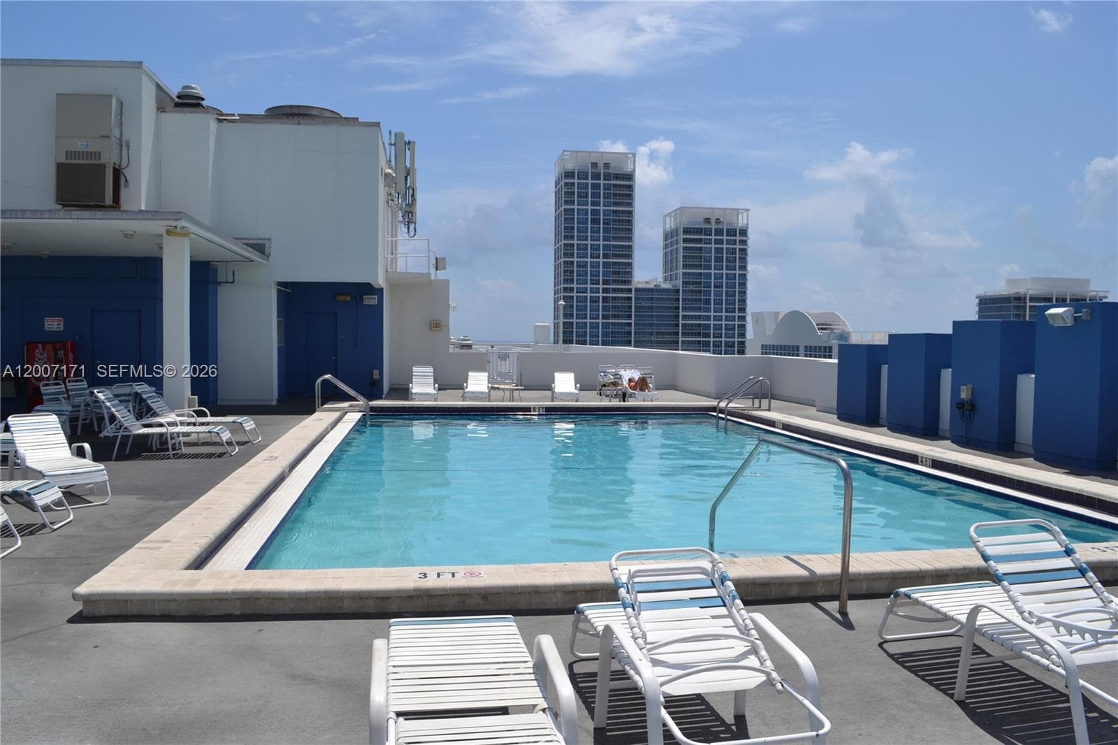 401 69th St # 1013, Miami Beach FL 33141 — 18