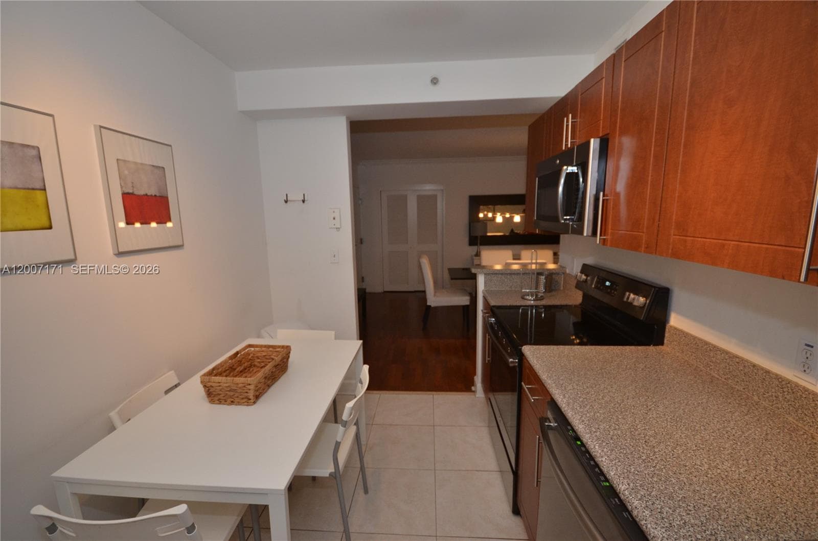 401 69th St # 1013, Miami Beach FL 33141 — 15