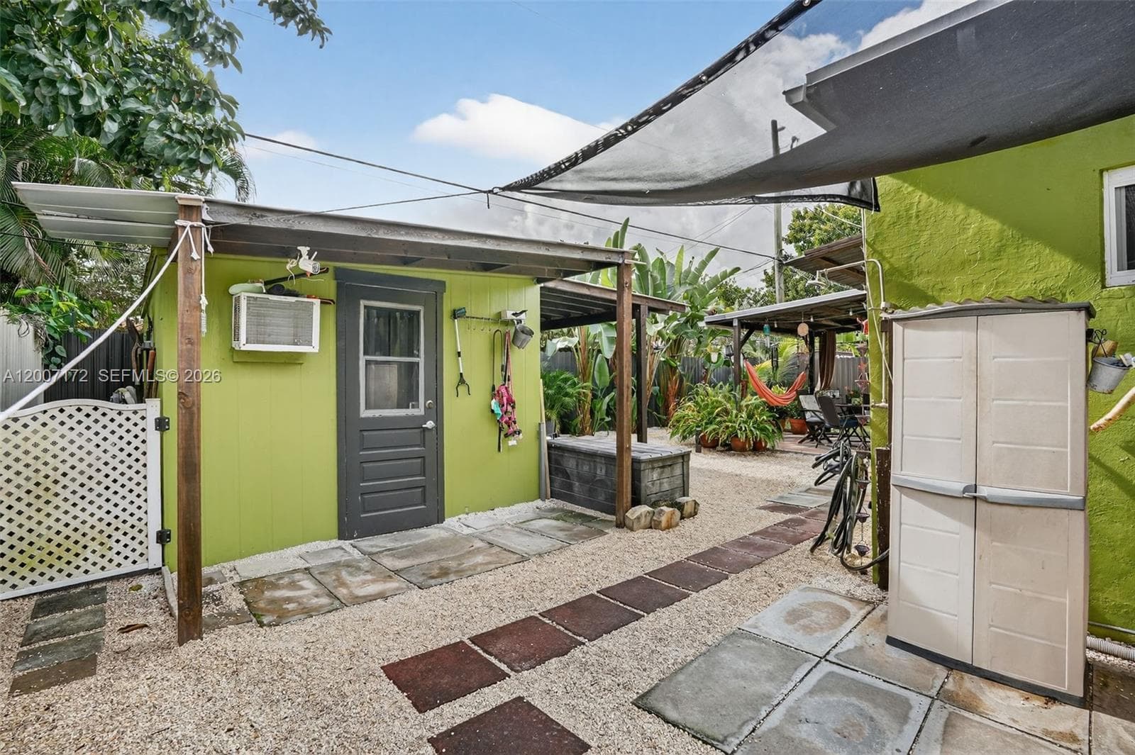 270 NW 106th St, Miami FL 33150 — 25