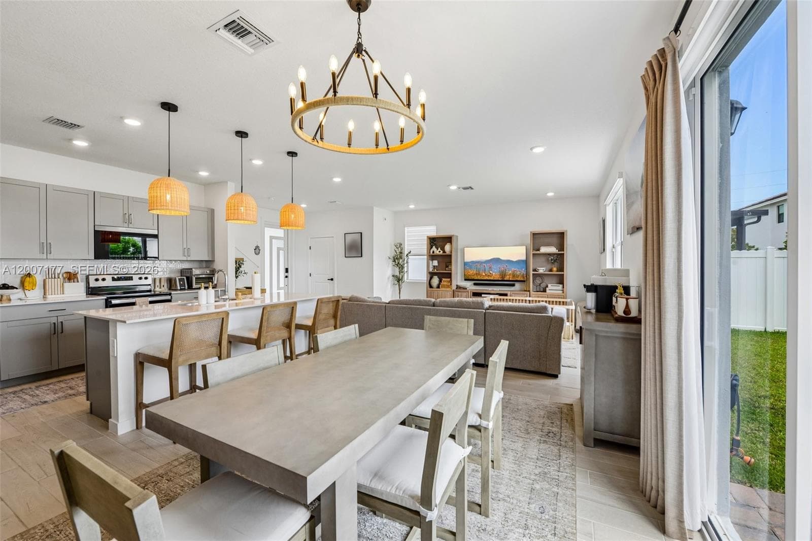 1660 SE 6th St, Homestead FL 33033 — 12