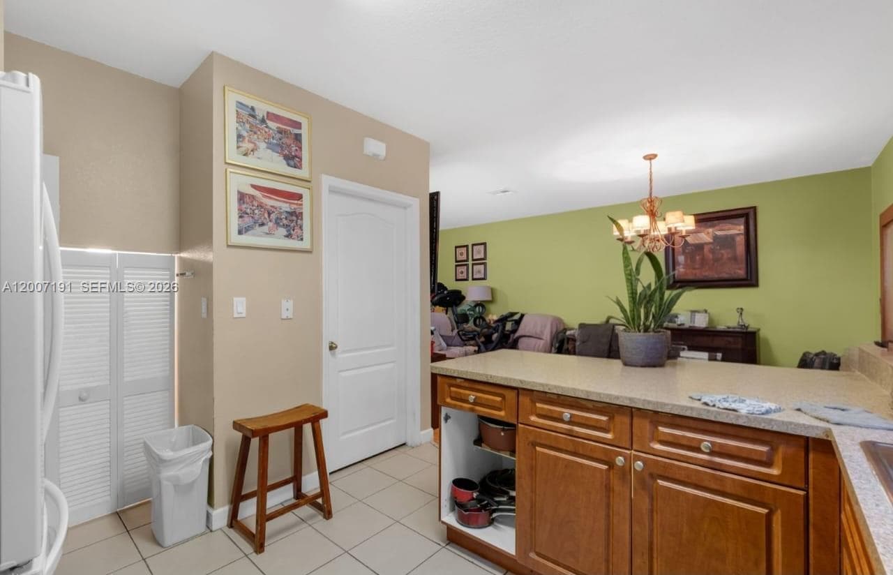 8546 SW 214th Way, Cutler Bay FL 33189 — 10