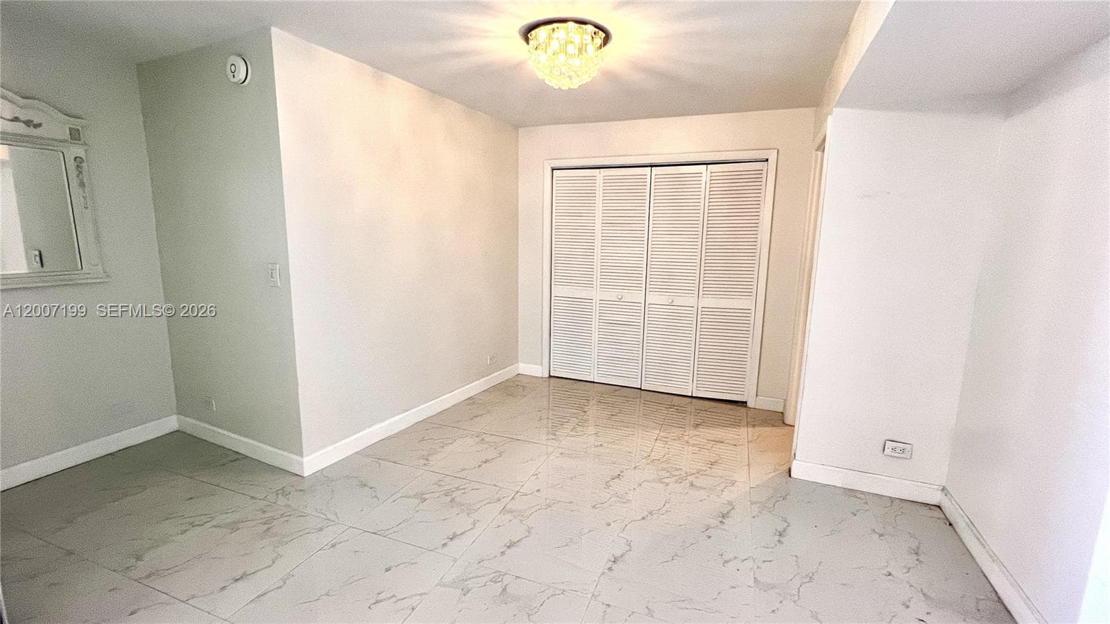 6039 Collins Ave # 520, Miami Beach FL 33140 — 7