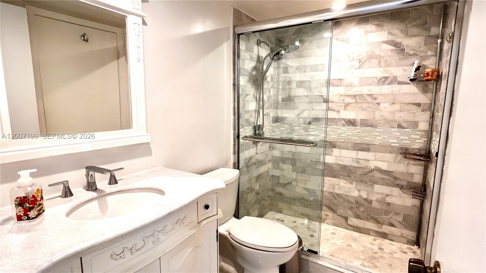 6039 Collins Ave # 520, Miami Beach FL 33140 — 9