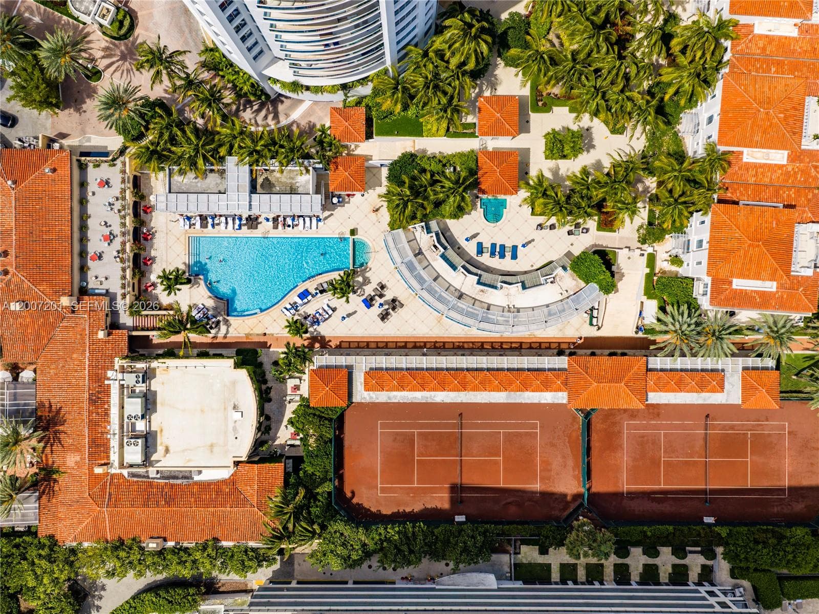 5959 Collins Ave # 906, Miami Beach FL 33140 — 5