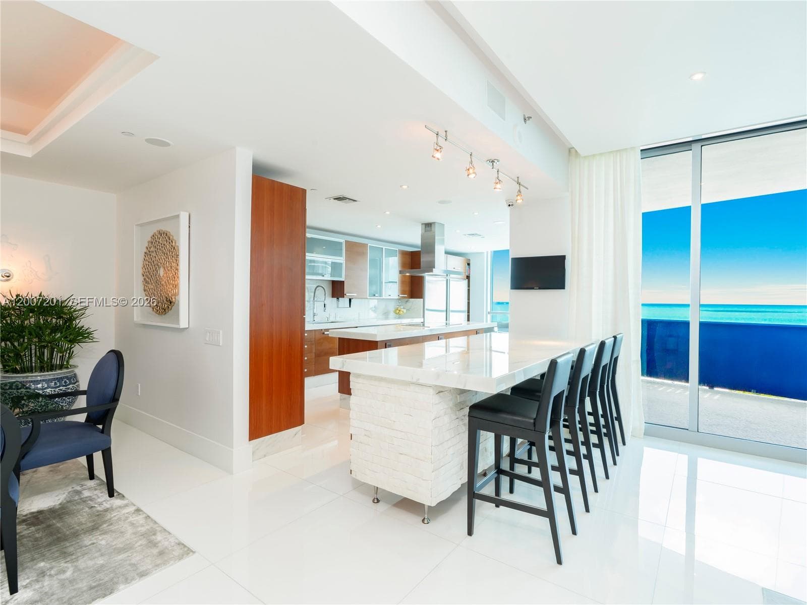 5959 Collins Ave # 906, Miami Beach FL 33140 — 20