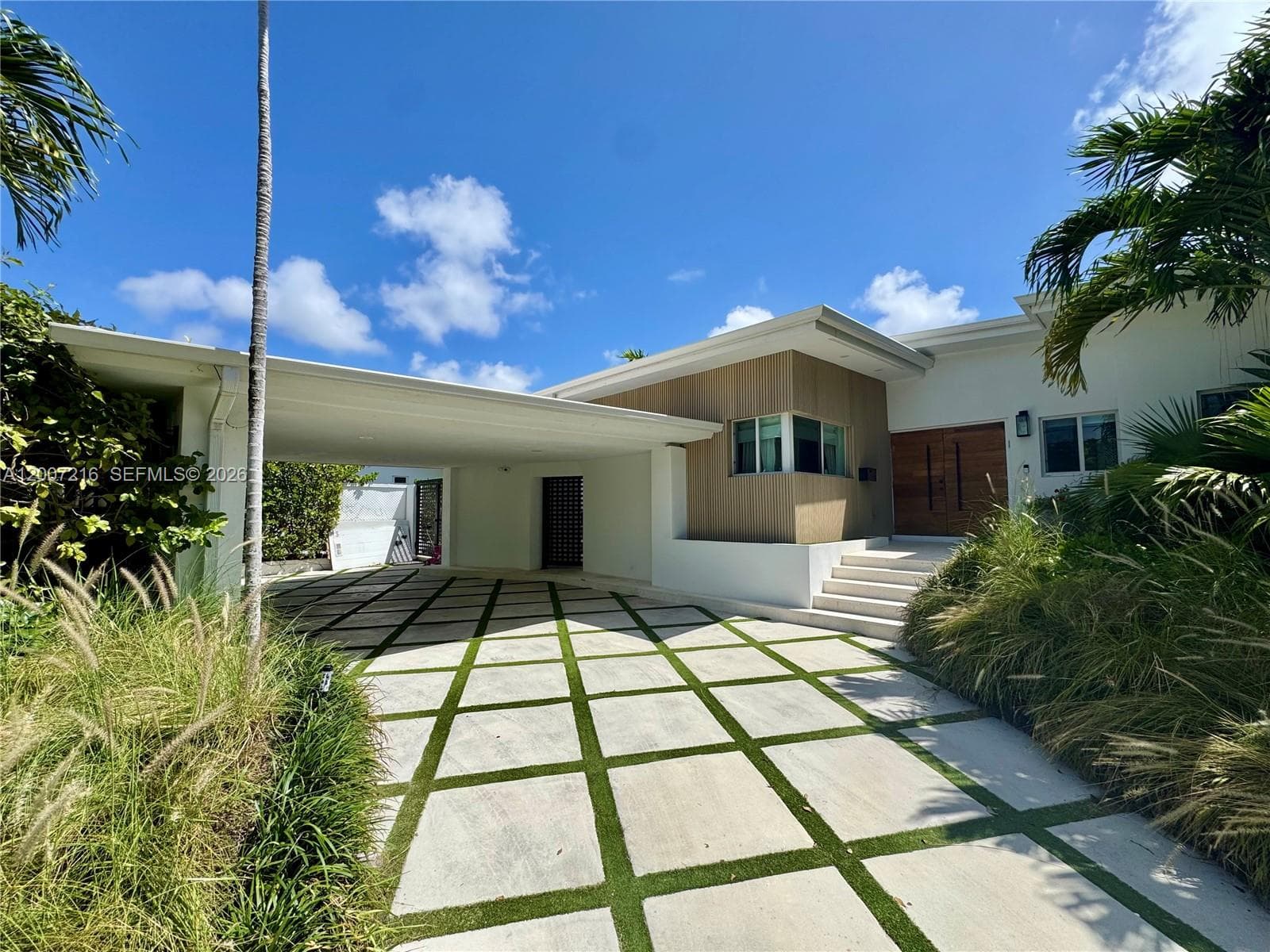 815 NE 76th St, Miami FL 33138 — 37
