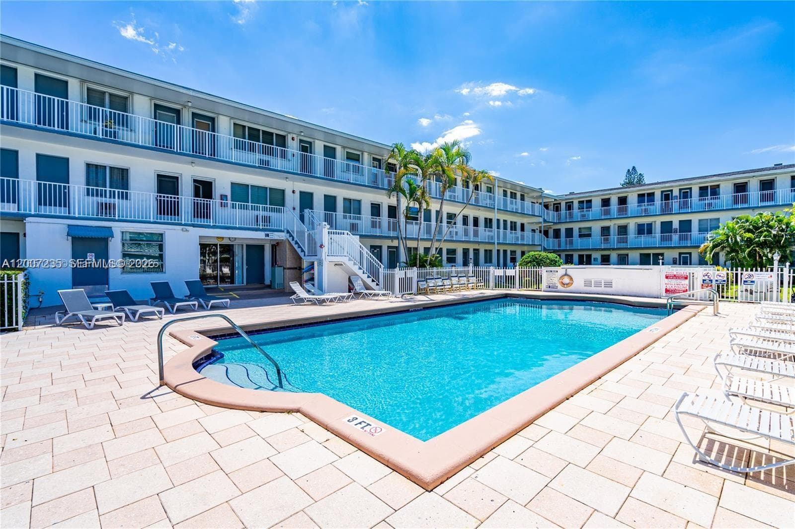 15610 NE 6th Ave # 18C, Miami FL 33162 — 2