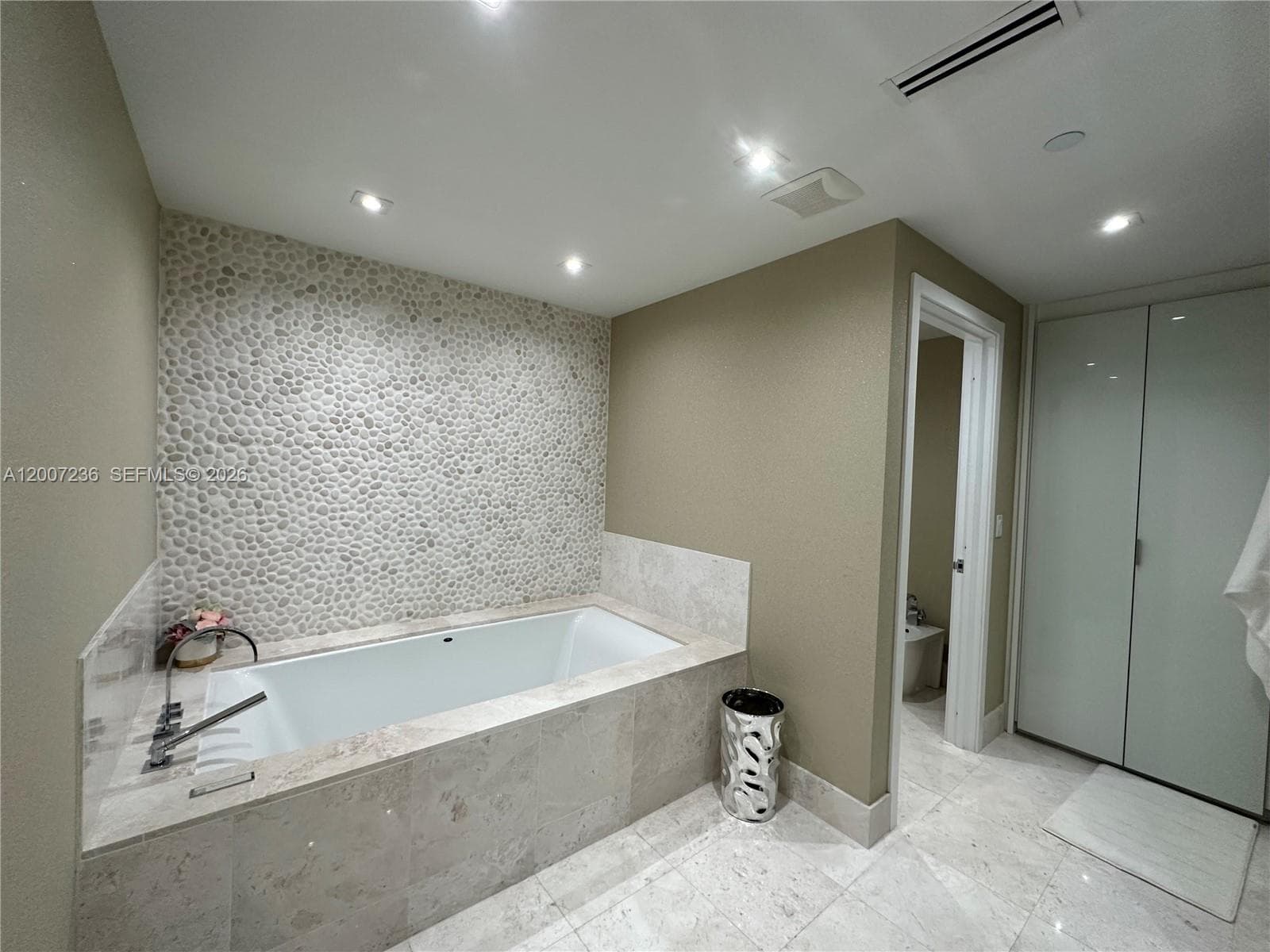 17121 Collins Ave # 4006, Sunny Isles Beach FL 33160 — 61