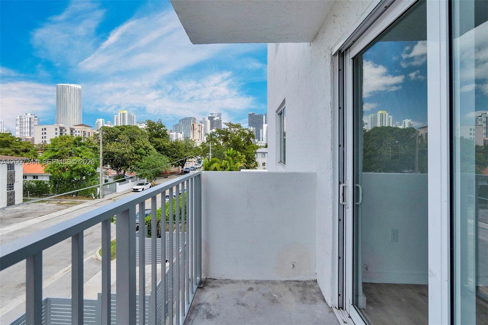620 SW 10th St # 301, Miami FL 33130 — 14