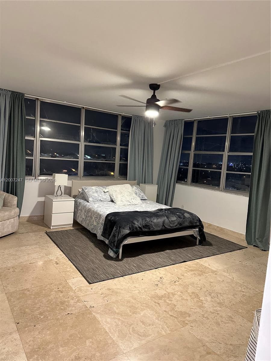 2100 Sans Souci Blvd # B811, North Miami FL 33181 — 13