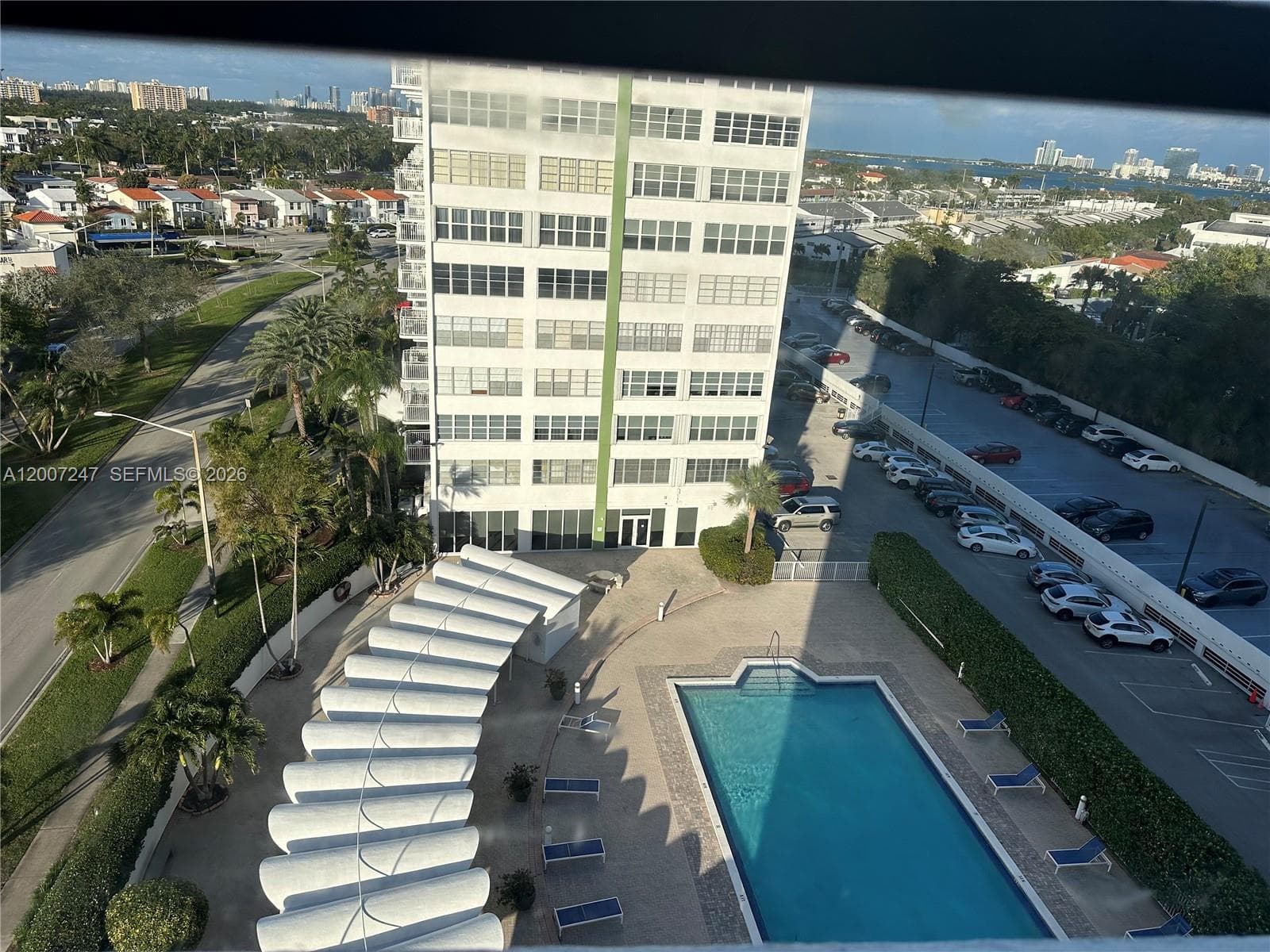 2100 Sans Souci Blvd # B811, North Miami FL 33181 — 20