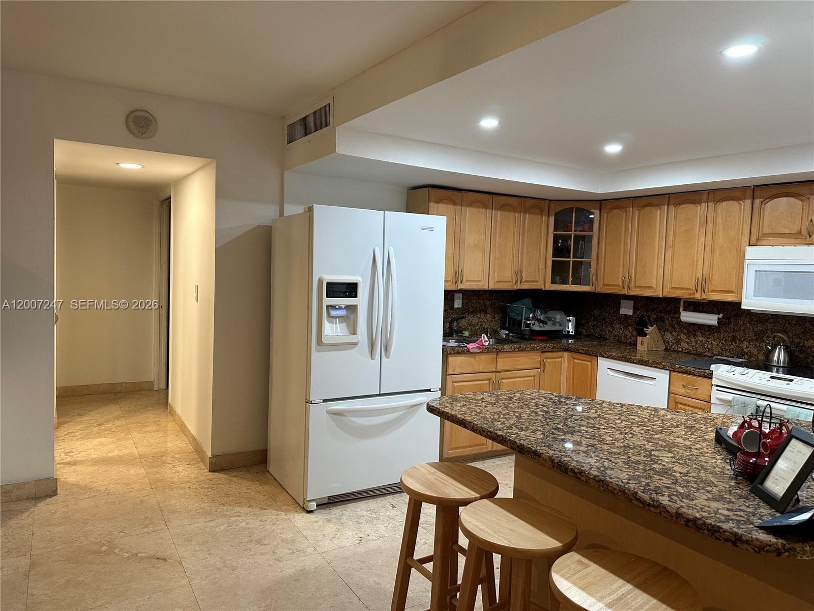 2100 Sans Souci Blvd # B811, North Miami FL 33181 — 4