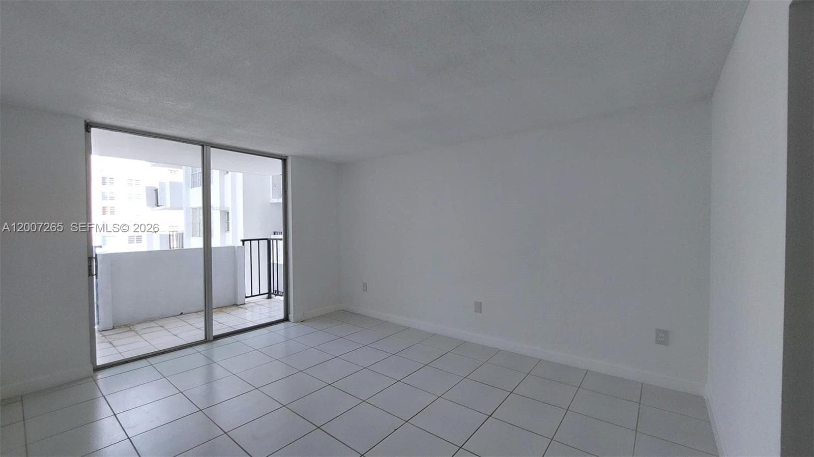 2750 NE 183rd St # 1405, Aventura FL 33160 — 8