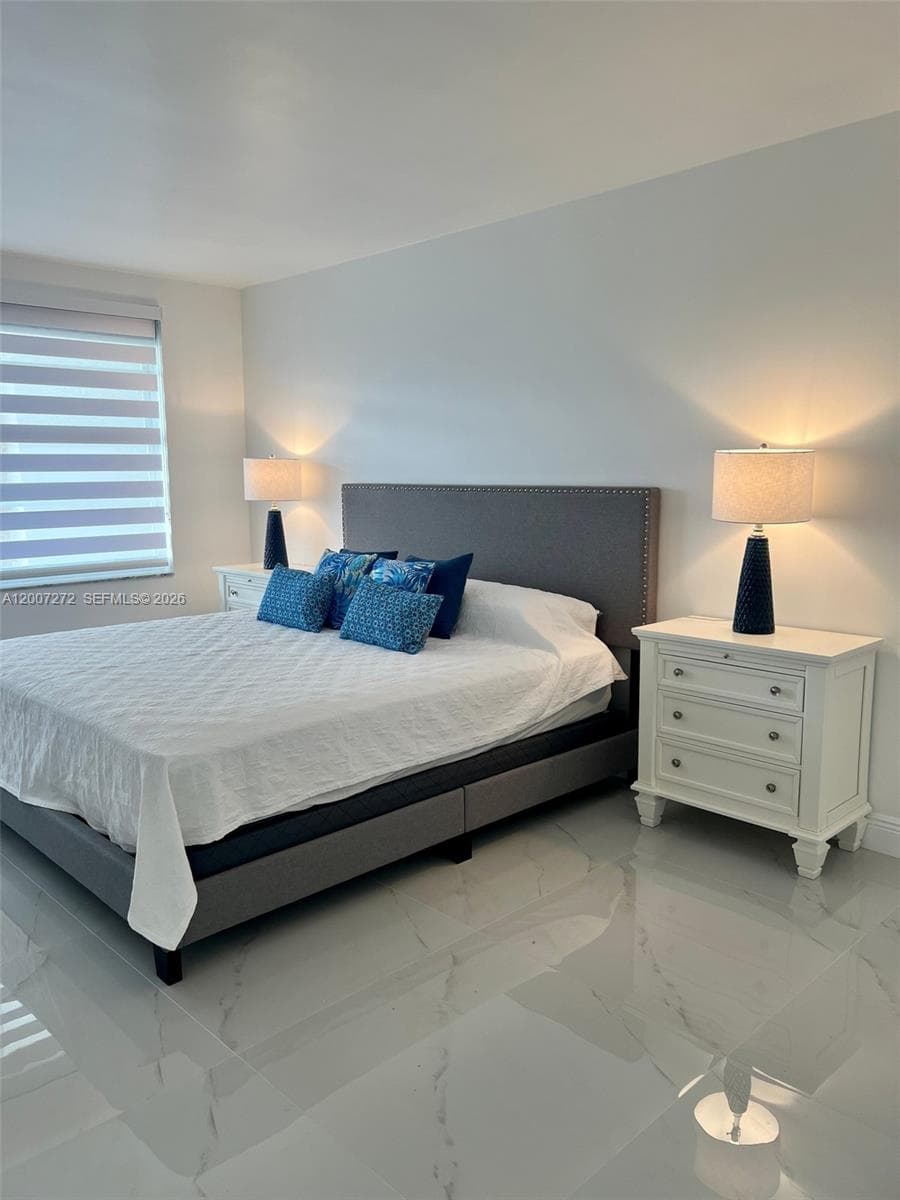 155 Ocean Lane Dr # 1011, Key Biscayne FL 33149 — 31