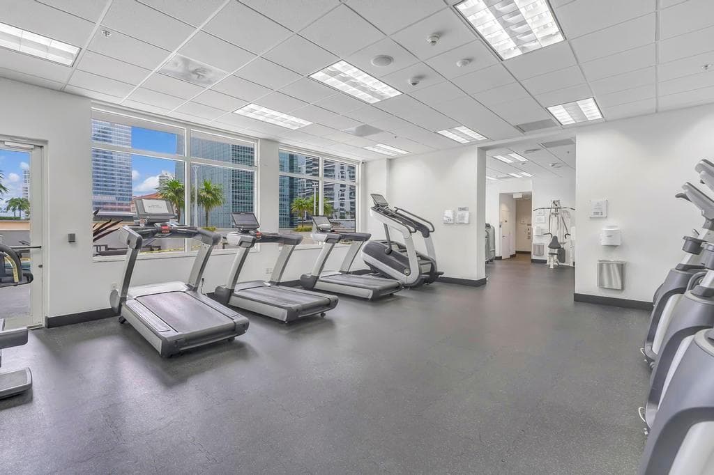 1200 Brickell Bay Drive # 3906, Miami FL 33131 — 15