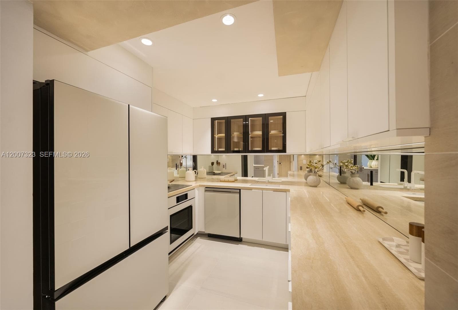 2301 Collins Ave # 526, Miami Beach FL 33139 — 12