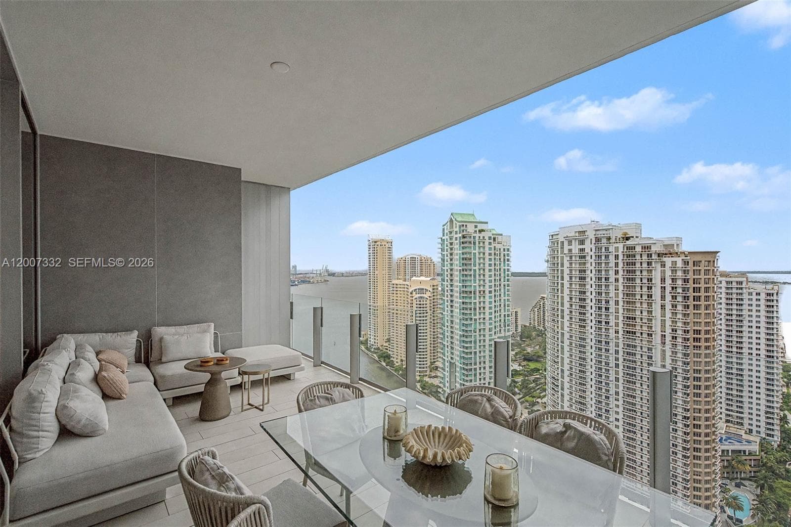 300 Biscayne Blvd Way # 3203, Miami FL 33131 — 39