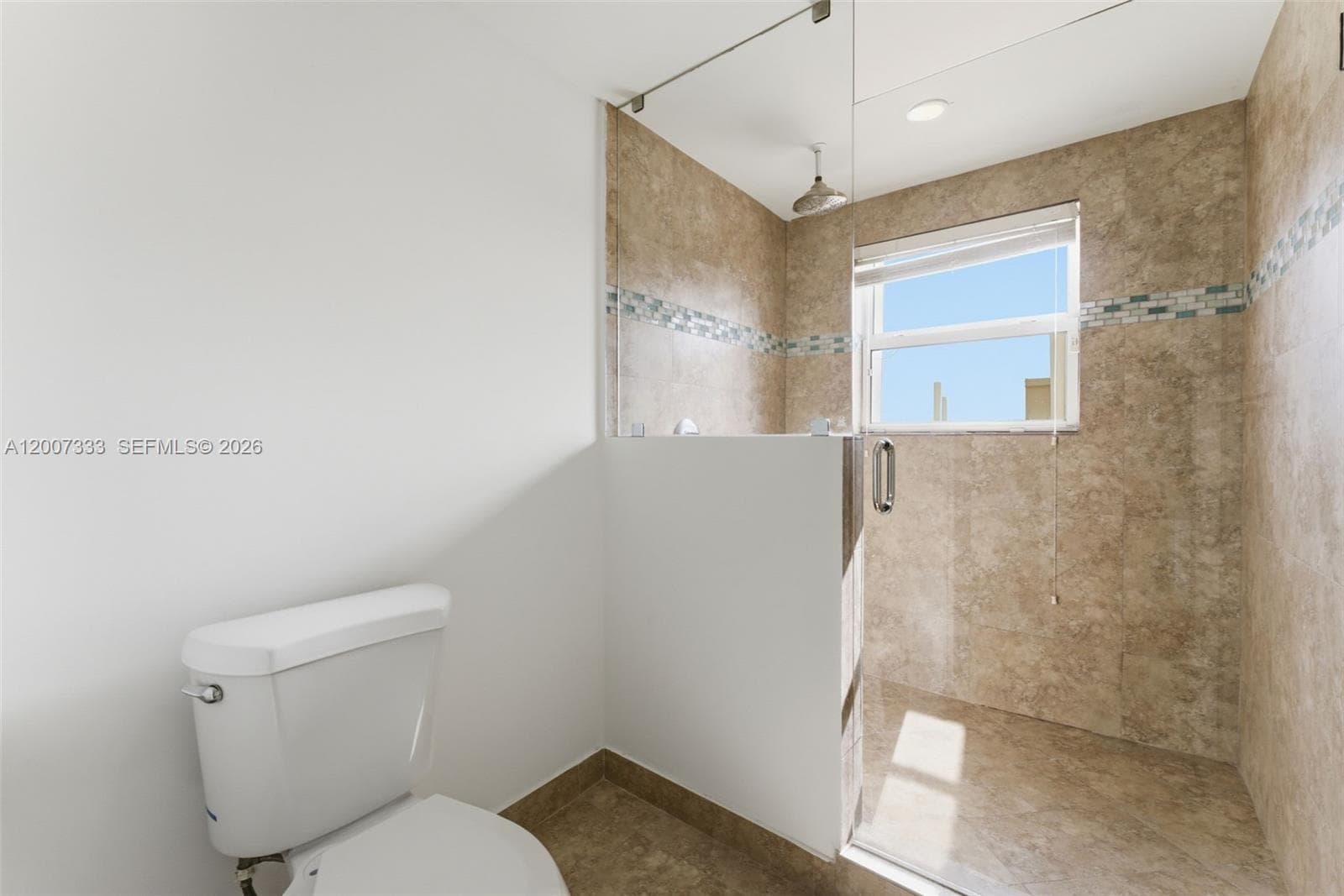 2000 NE 135th St PH, North Miami FL 33181 — 18