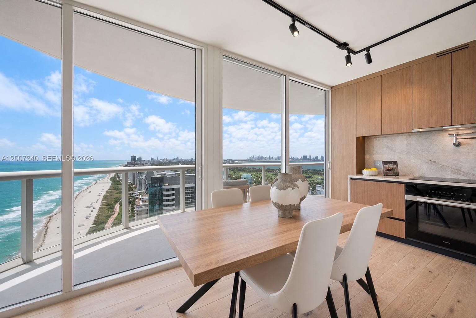 6365 Collins Ave # 3904, Miami Beach FL 33141 — 6