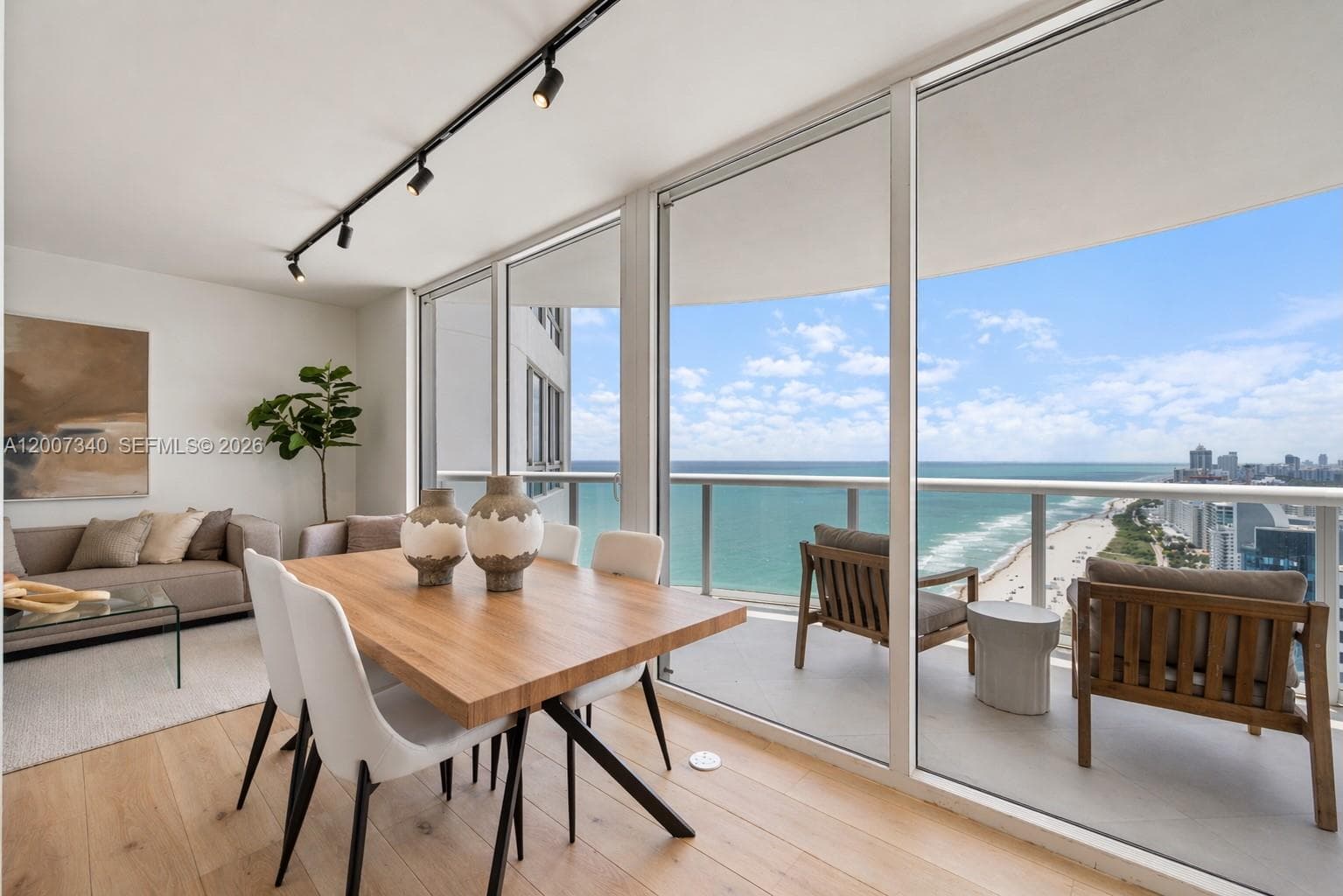 6365 Collins Ave # 3904, Miami Beach FL 33141 — 5