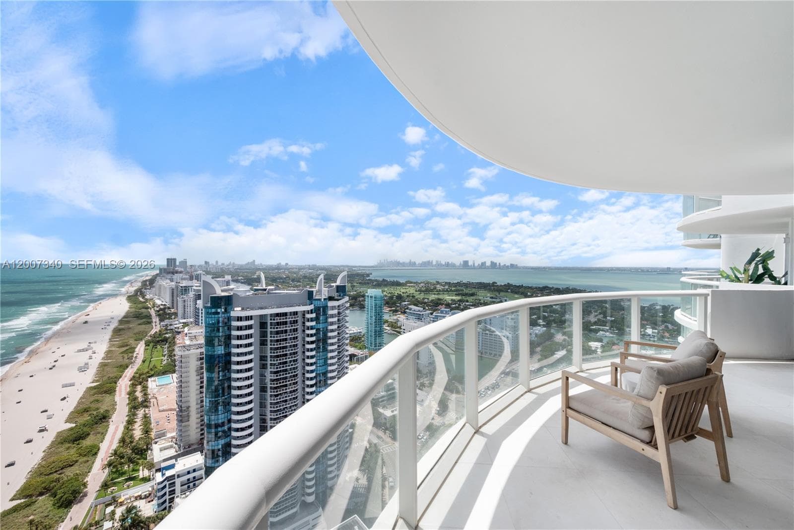 6365 Collins Ave # 3904, Miami Beach FL 33141 — 21