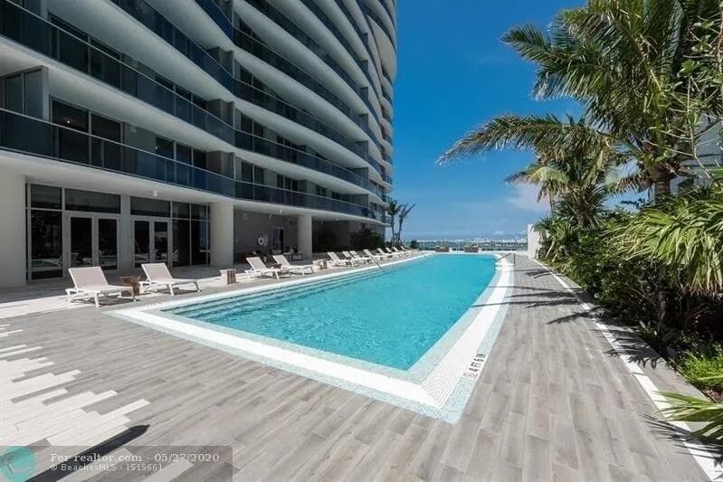 488 NE 18th Street # 905, Miami FL 33132 — 9
