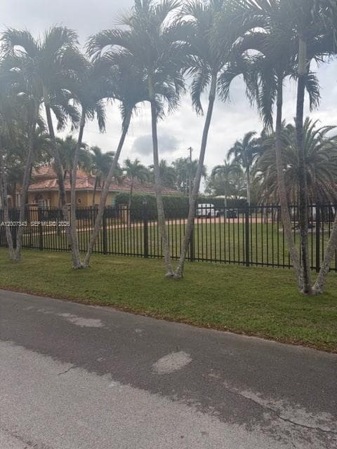 7090 SW 62nd St # 0, Miami FL 33143 — 7