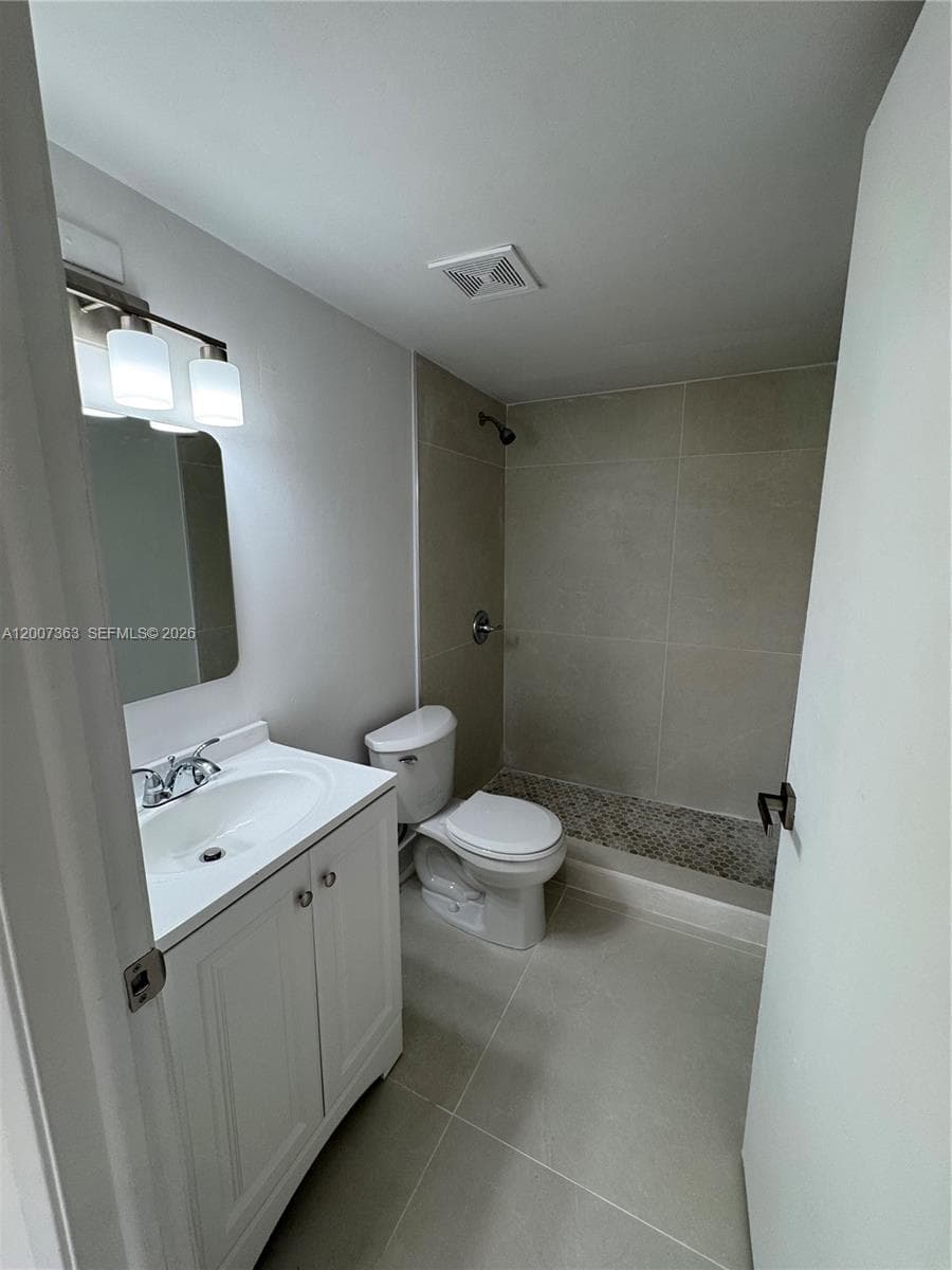 8261 NW 8th St # 130, Miami FL 33126 — 5