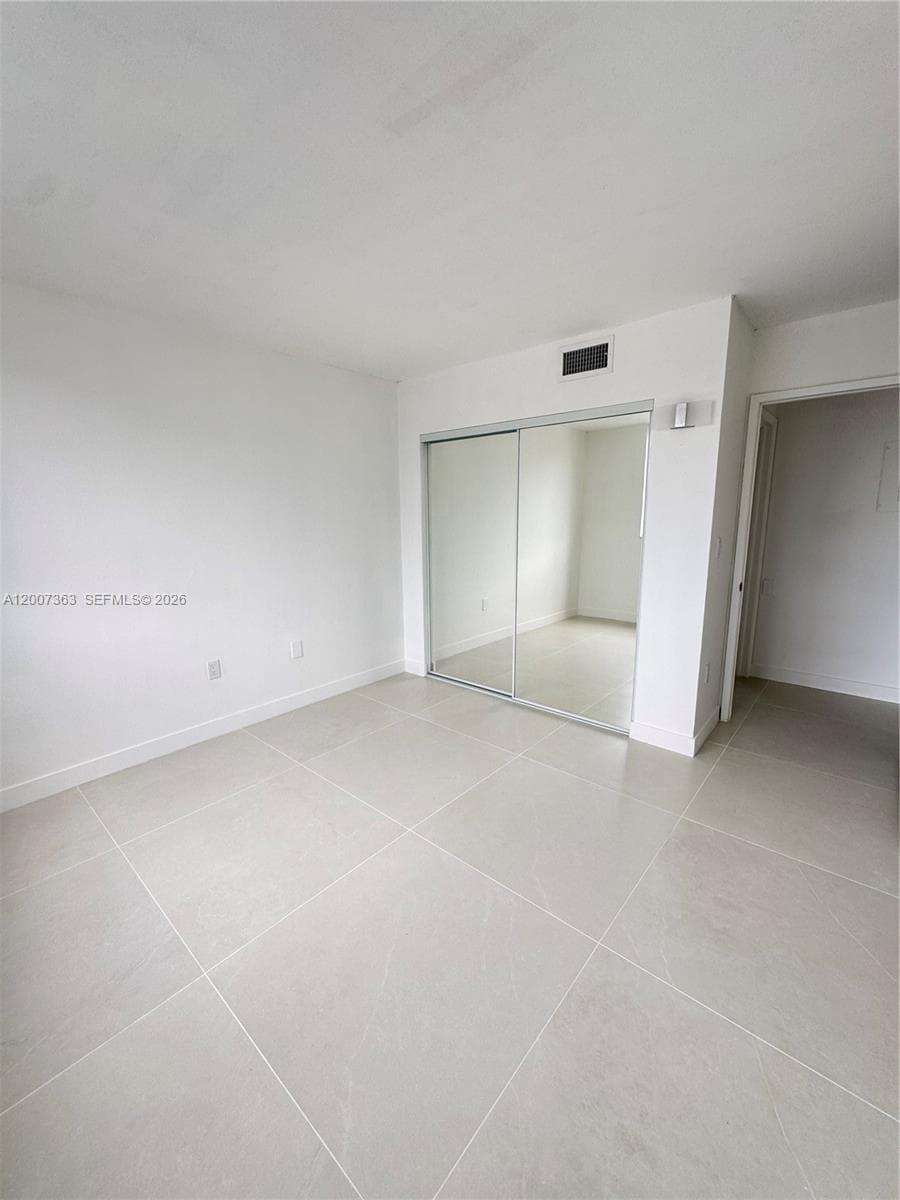 8261 NW 8th St # 130, Miami FL 33126 — 11
