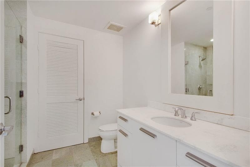 1050 Brickell Avenue # 3222, Miami FL 33131 — 10