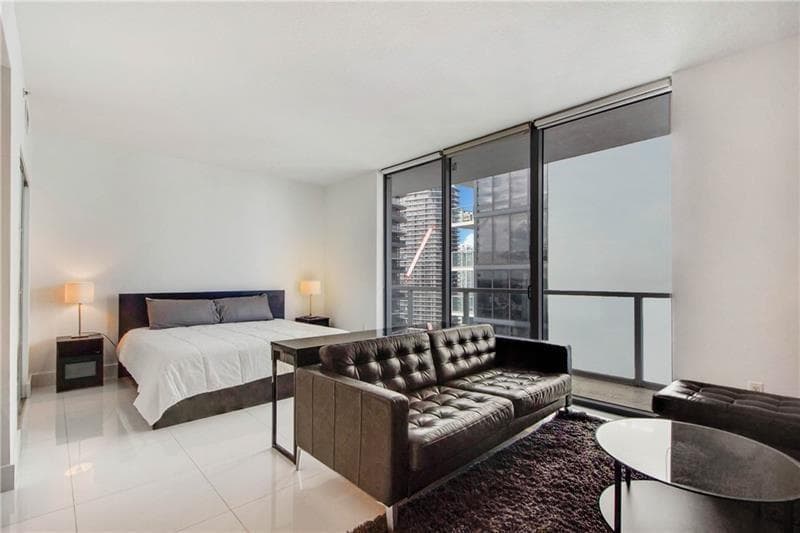 1050 Brickell Avenue # 3222, Miami FL 33131 — 4