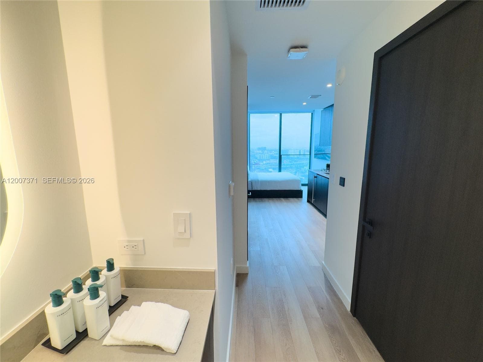 20 NE 11th St # 3012B, Miami FL 33132 — 4