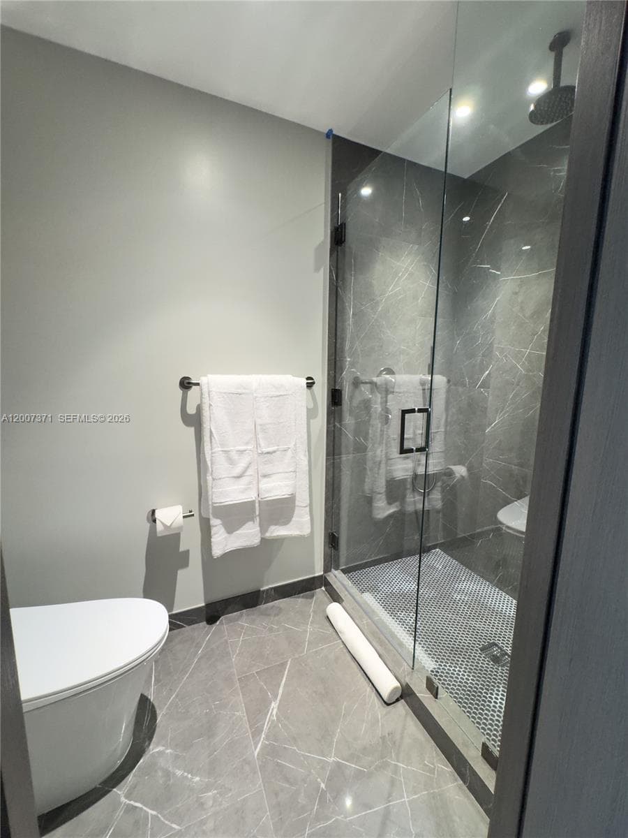 20 NE 11th St # 3012B, Miami FL 33132 — 8