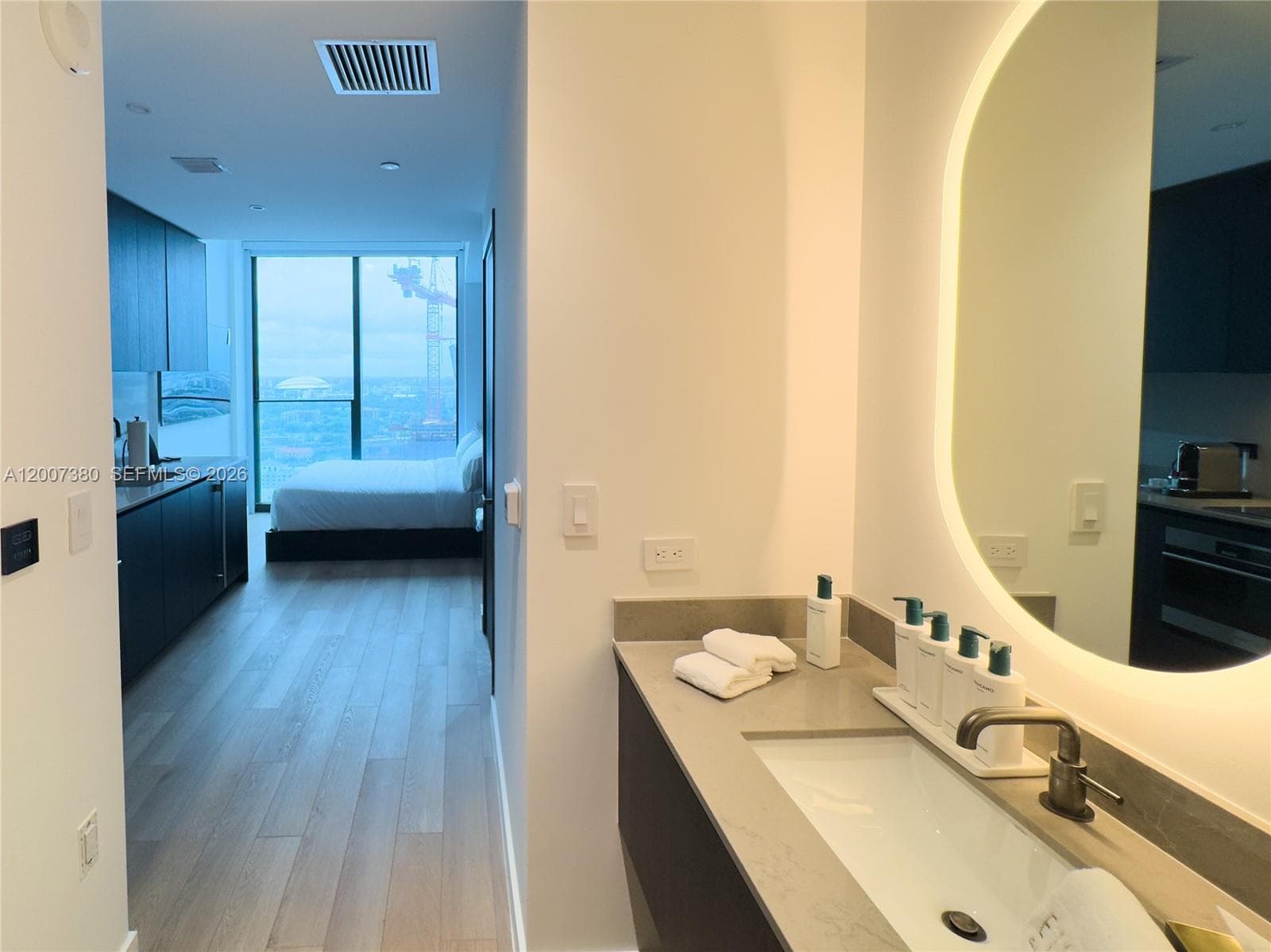 20 NE 11th St # 3012A, Miami FL 33132 — 6
