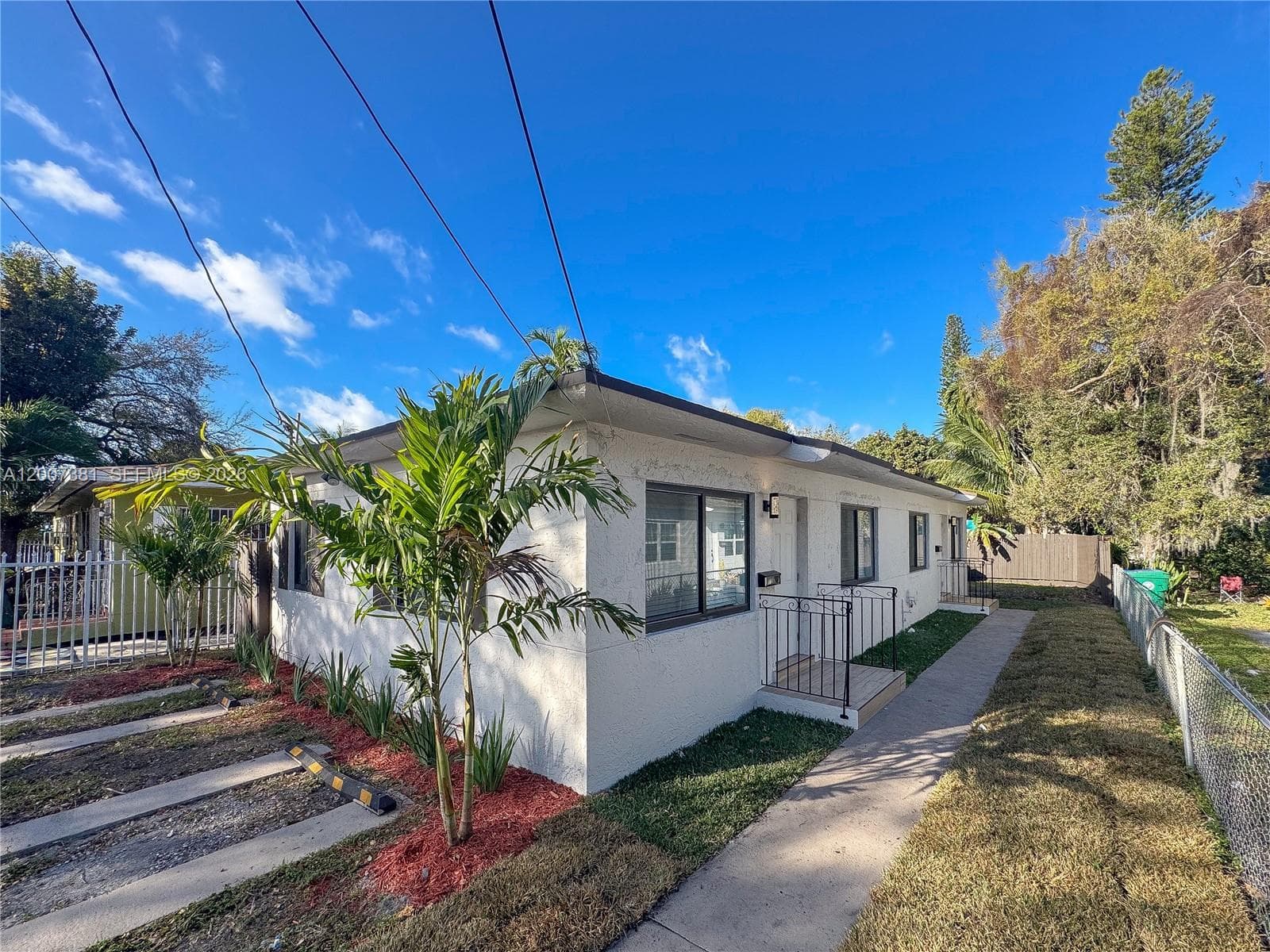 6322 NE 1st Pl, Miami FL 33138 — 2